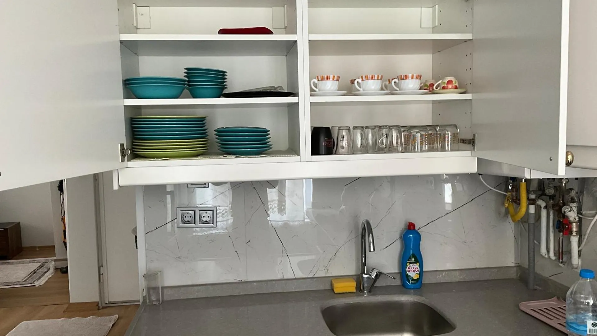 Three-Room Private Apartment In Beyoglu, Central Istanbul
